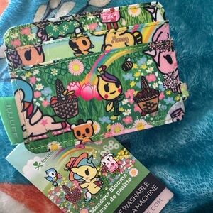 NWT Meadow Blooms be charged